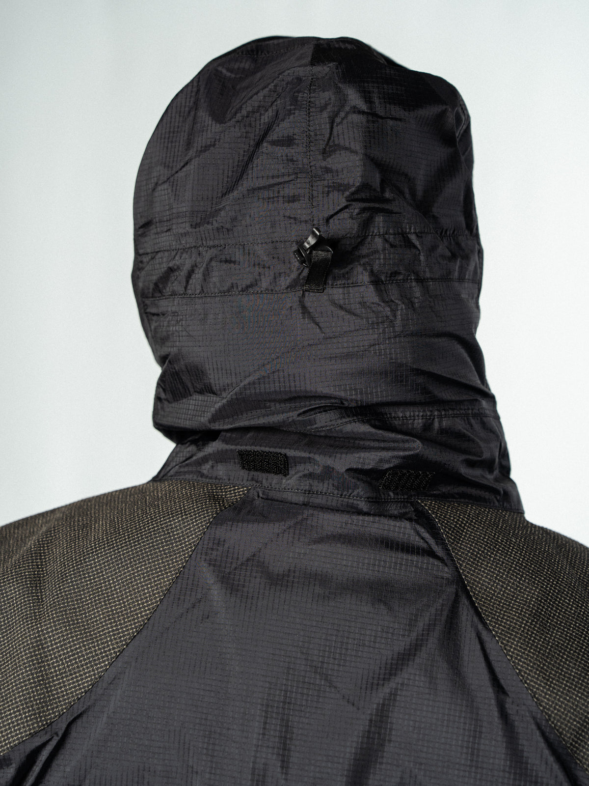 Alpine Unisex Hardshell Jacket - Waterproof Mountaineering Shell-4