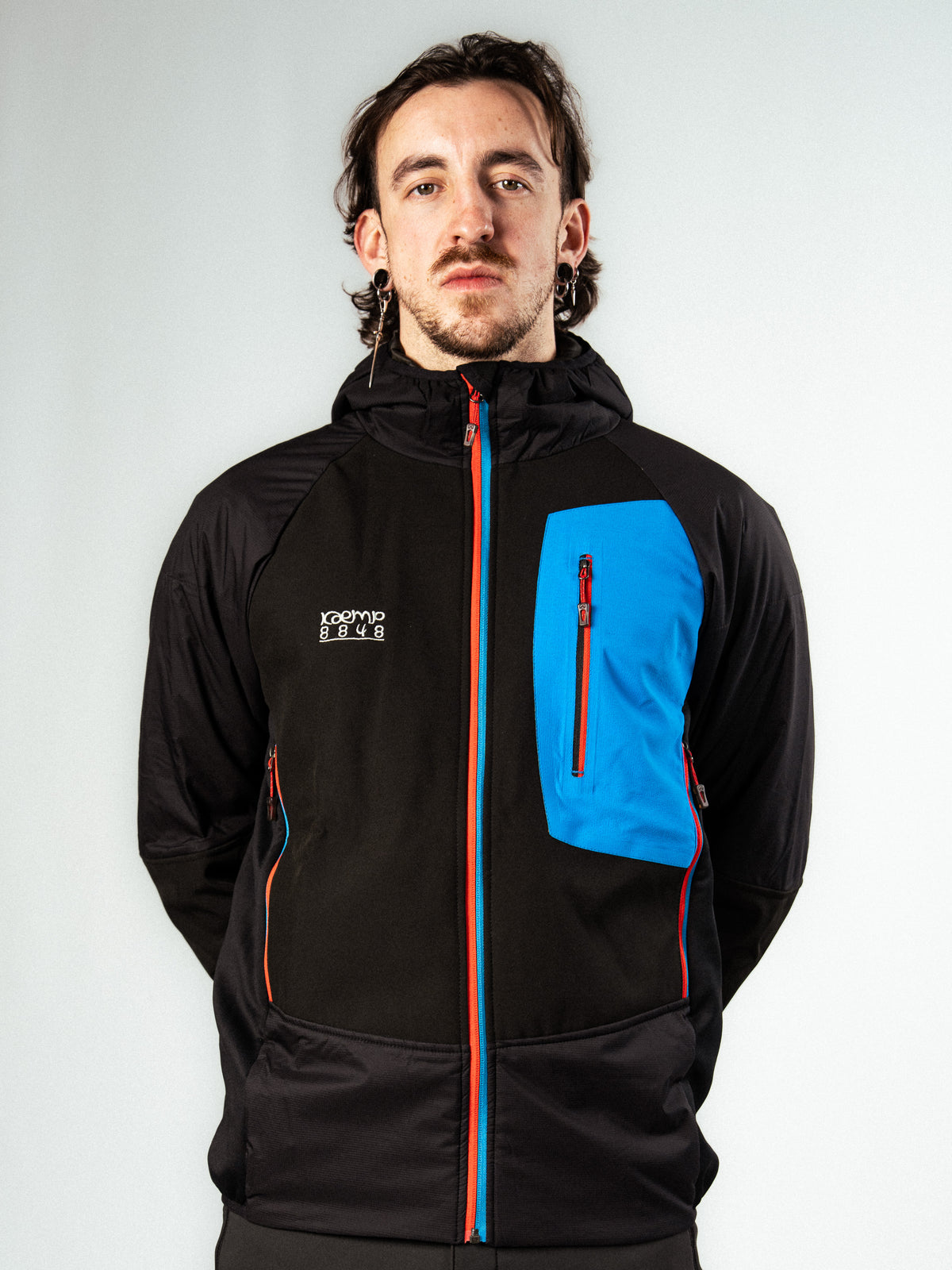 Kaemp 8848 Salleri Unisex Softshelljacke – Technischer Bergsportkomfort